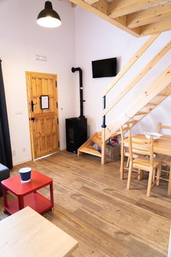 Apartamentos Las Secuoyas La Hayuela Luaran gambar