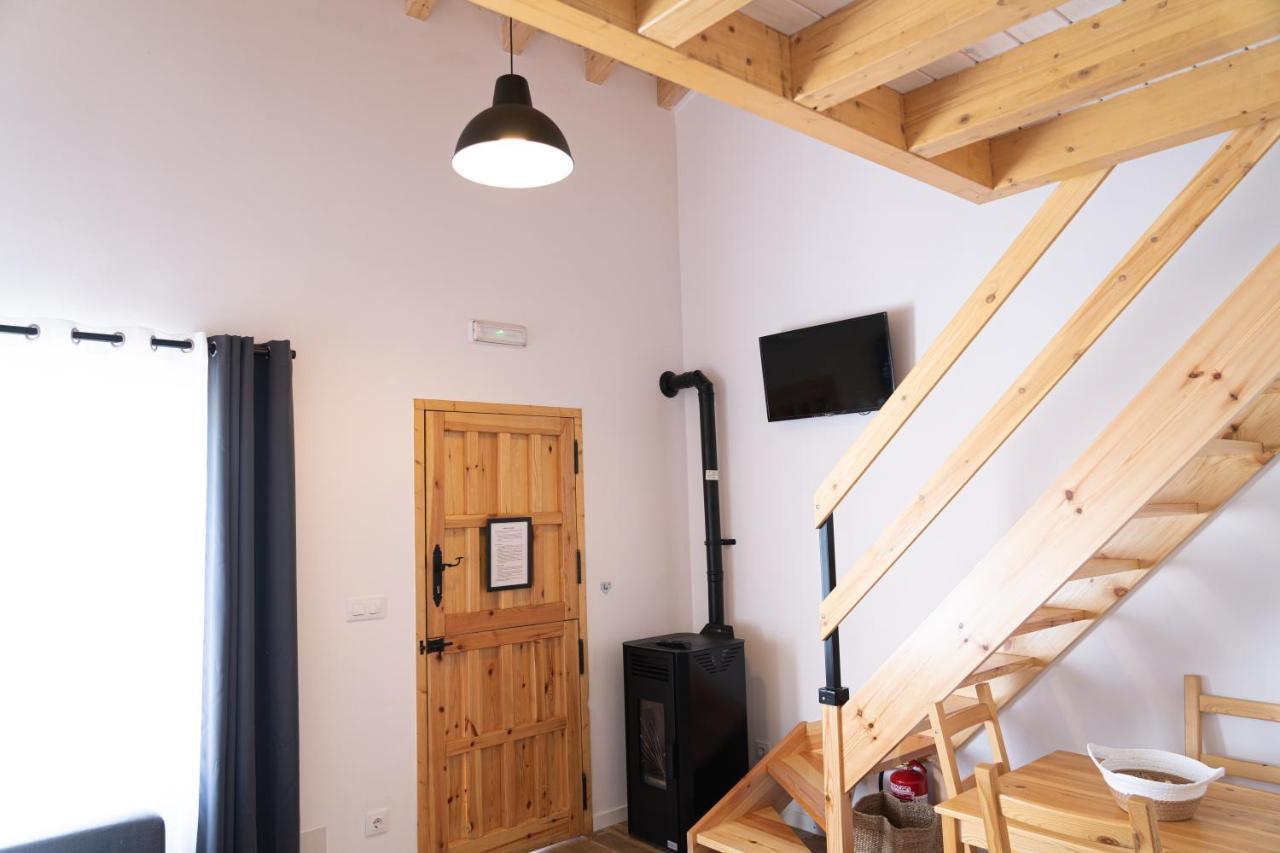 Apartamentos Las Secuoyas La Hayuela Luaran gambar
